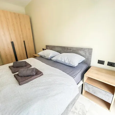 Apartment 1 Bedroom 1119